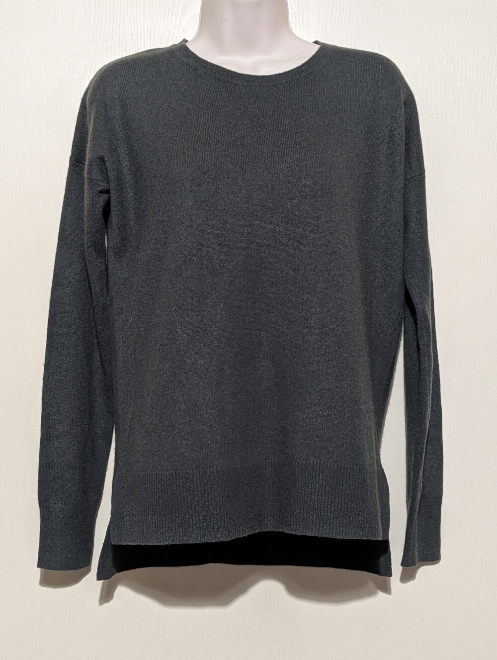 Aqua Cashmere Dark Green Crew Neck Women's Sweater Size Small